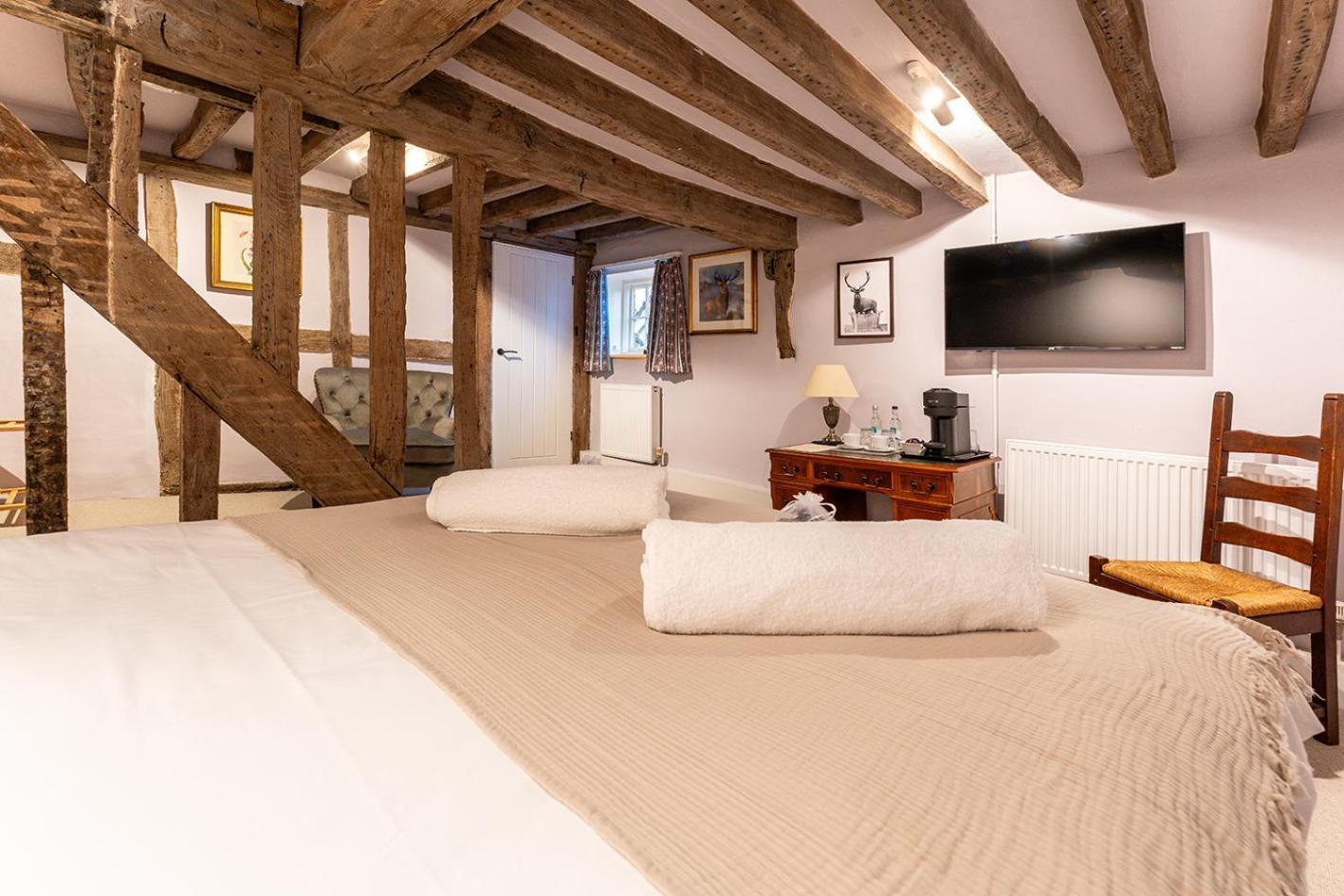 Hotel The White Horse, Rogate Petersfield Esterno foto