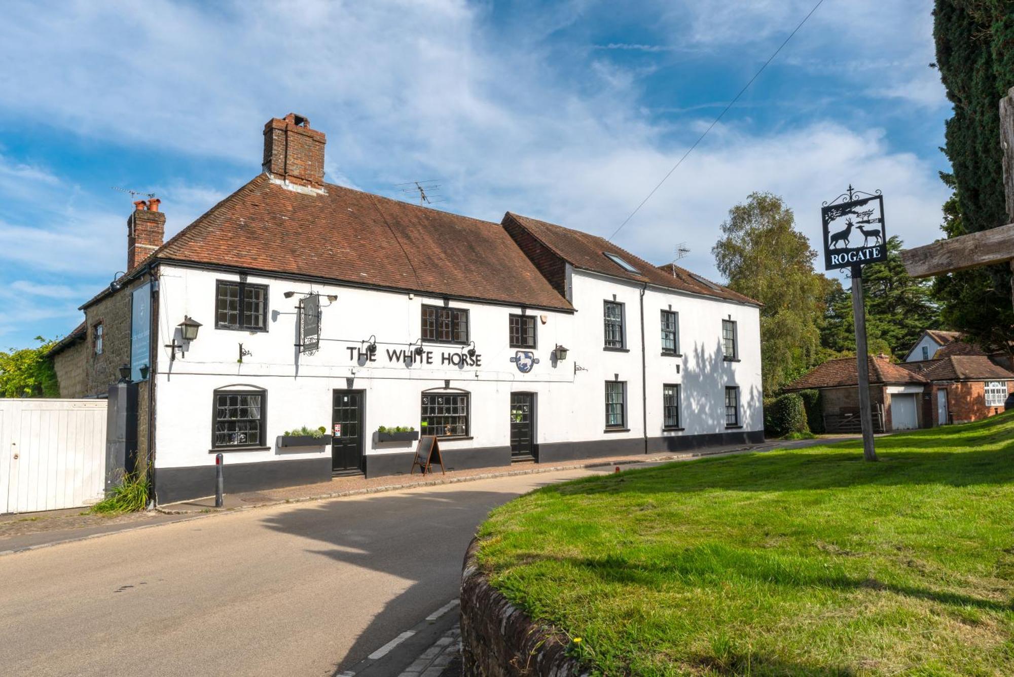 Hotel The White Horse, Rogate Petersfield Esterno foto